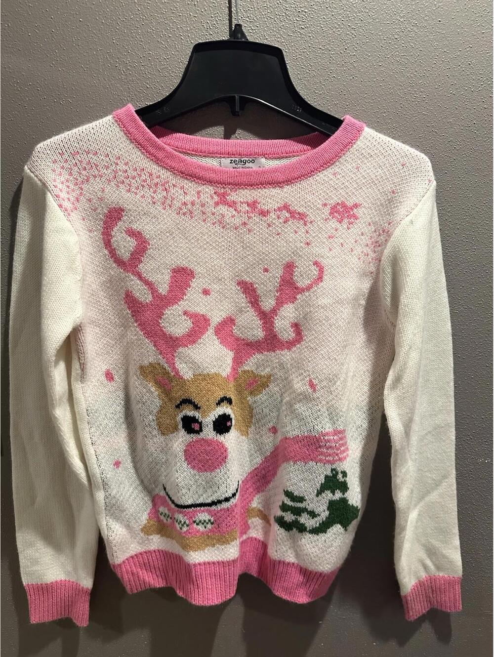 Zeagoo Festive Pink and Cream Reindeer Sweater
